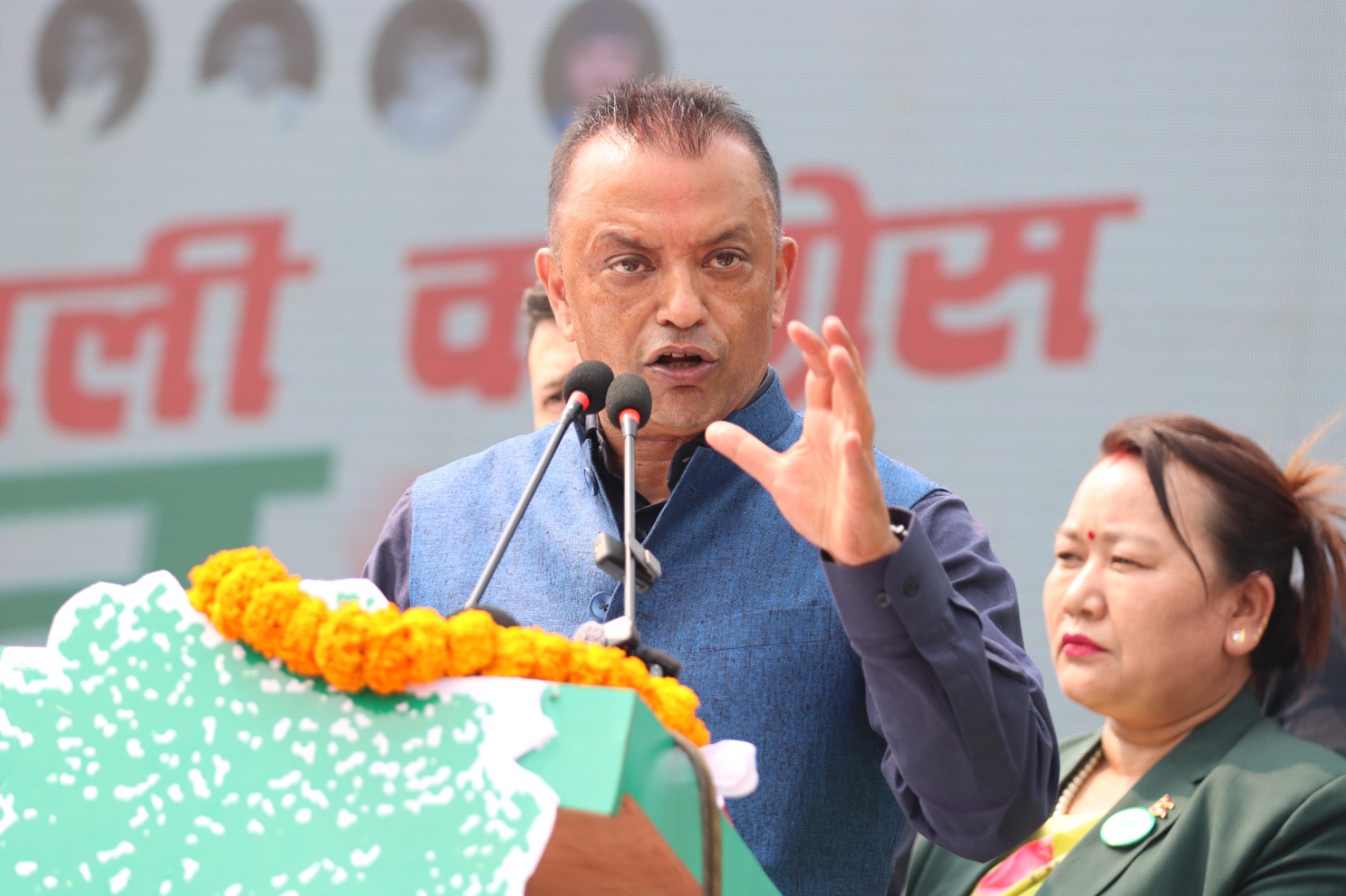 सबैलाई मिलाएर अगाडि जाने तागत कांग्रेसमा मात्र छ – गगन थापा 